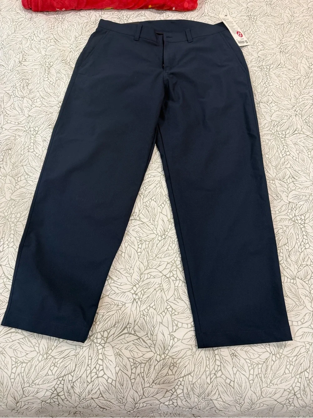 lululemon athletica Men's Dark Navy Chinos - Picture 4 of 7